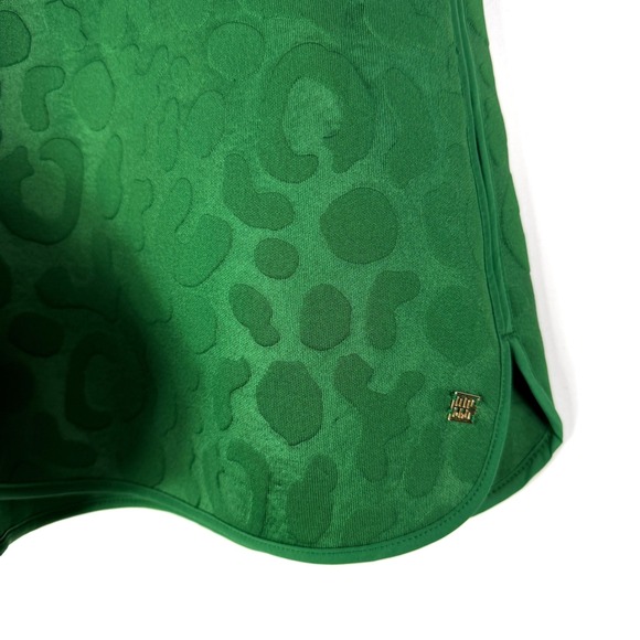 Emily McCarthy Evergreen Cheeta Scuba Shorts Set Green Mock Neck Womens Sz XS - Picture 12 of 13